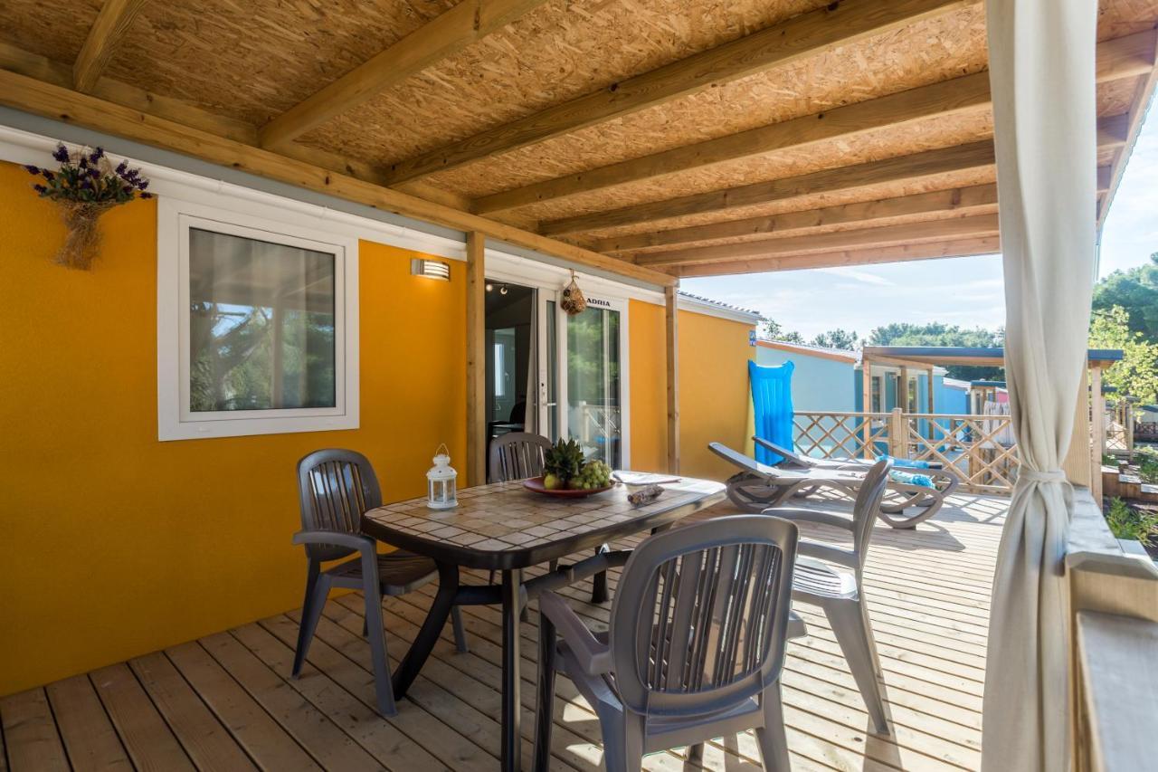 Camping Adria Mobile Home Park Umag Exterior photo